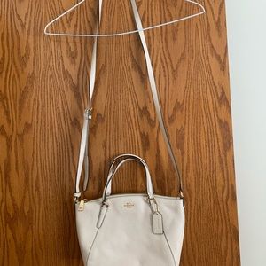 Coach shoulder bag